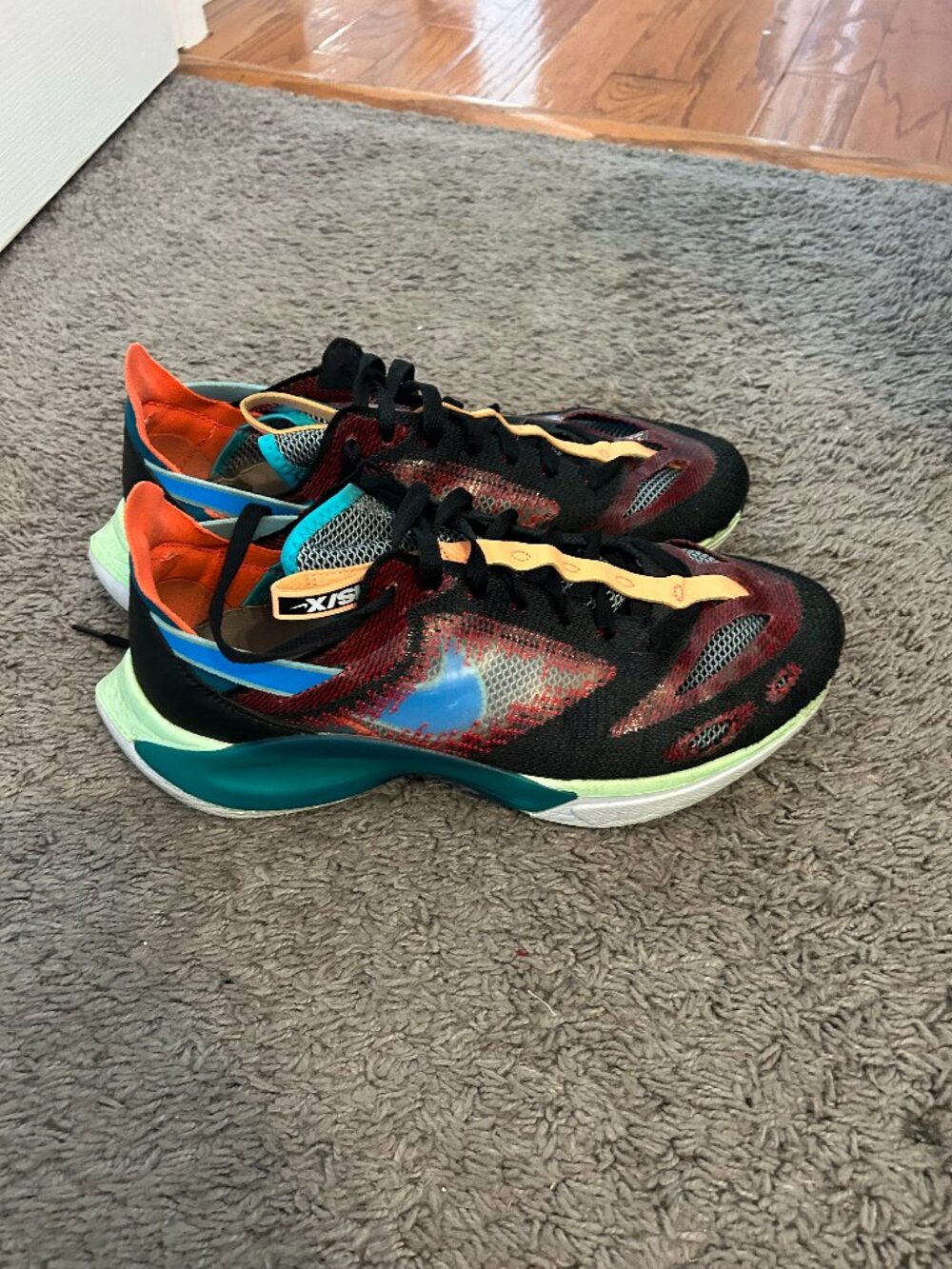 Nike N110 D/MS/X Shoes